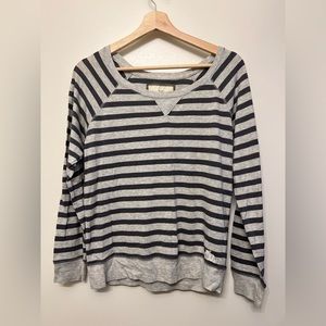 Abercrombie & Fitch long sleeve gray striped shirt